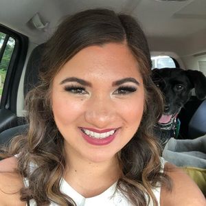 Meet your Posher, Dani